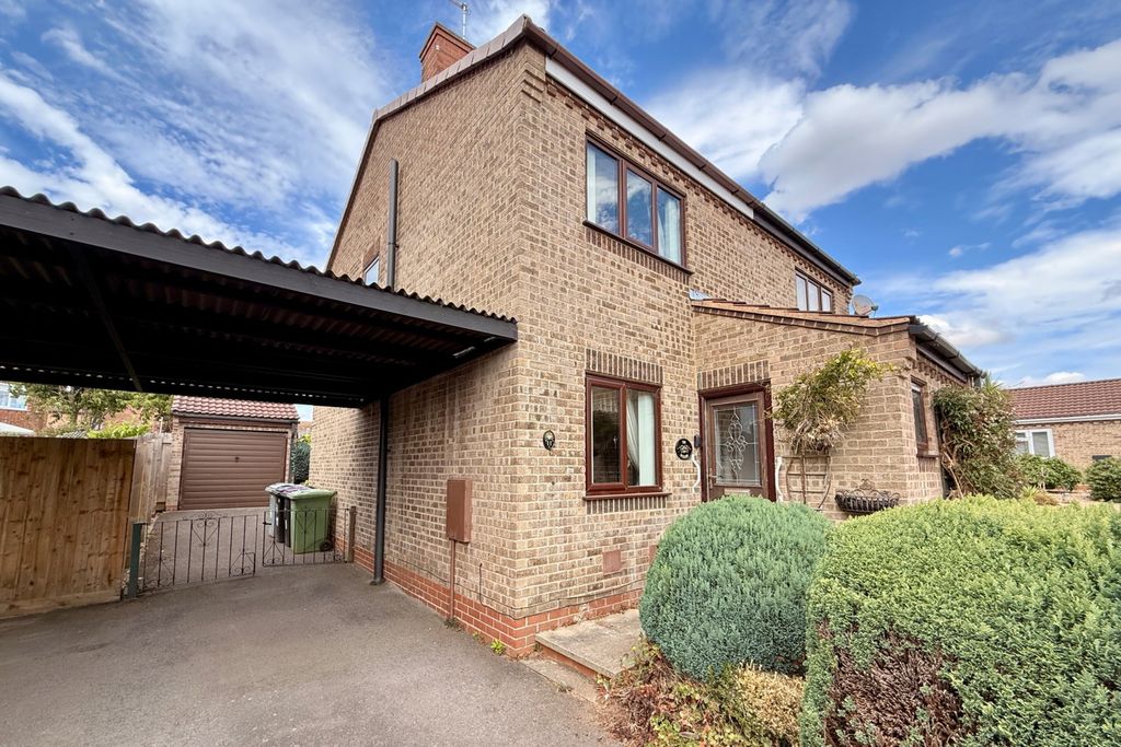 Property photo 1 of 21