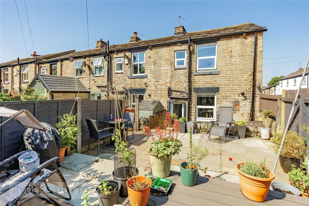 Property photo 3 of 19 Rear Garden