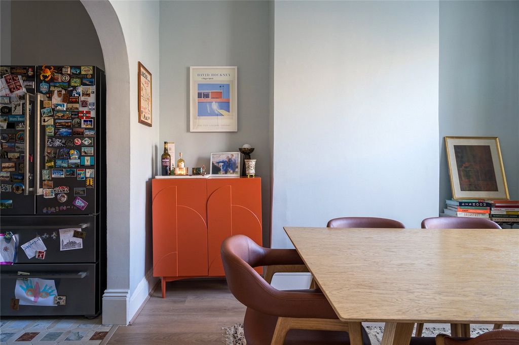 Property photo 2 of 14 Picture No. 02