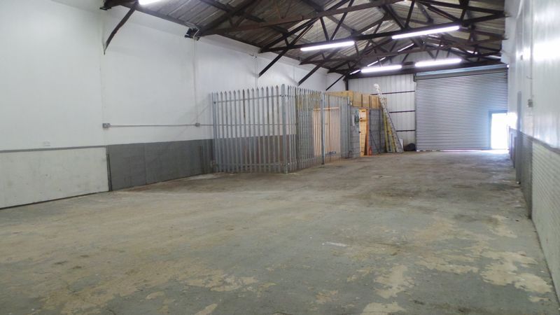 Property photo 3 of 6 Photo 8