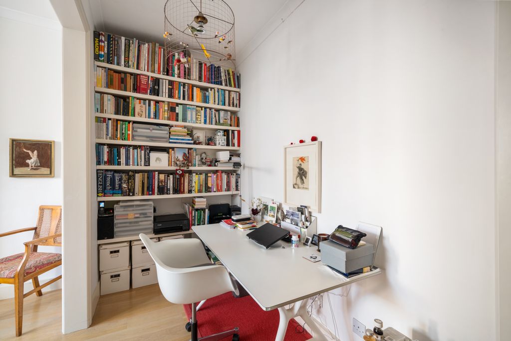 Property photo 3 of 9