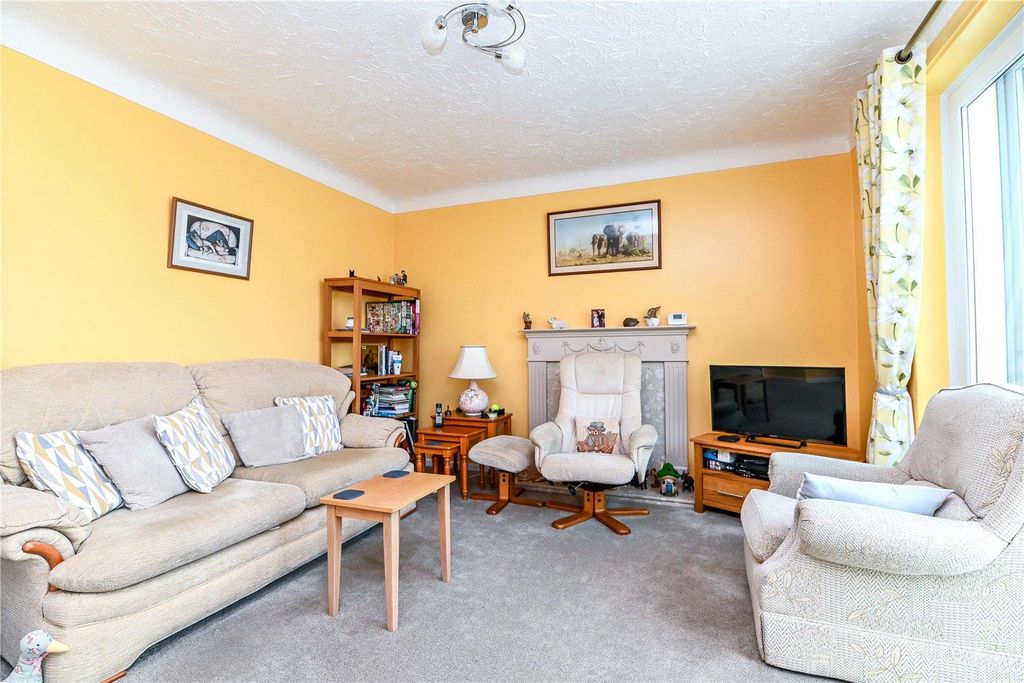 Property photo 3 of 16 Picture No. 04