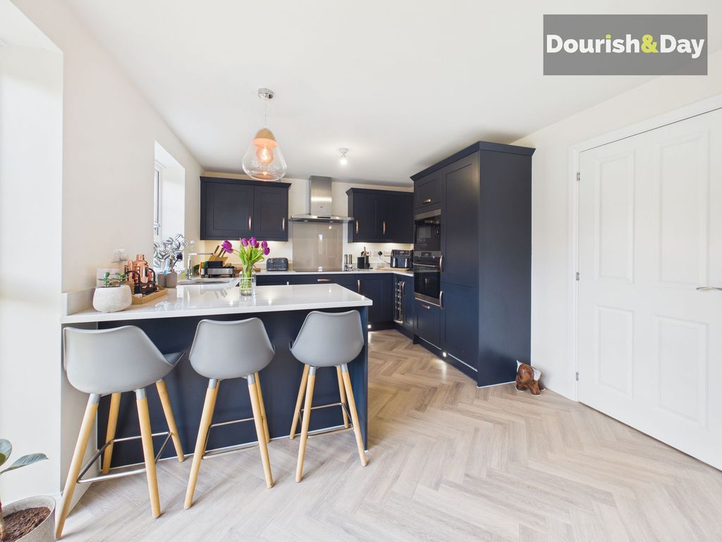 Property photo 3 of 29