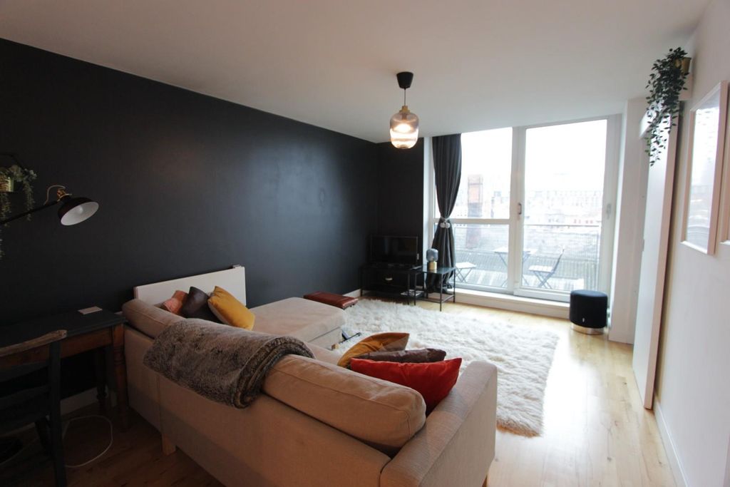 Property photo 1 of 6 Living Room.Jpg