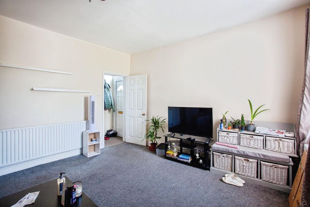 Property photo 3 of 17 Img_2566.Jpg