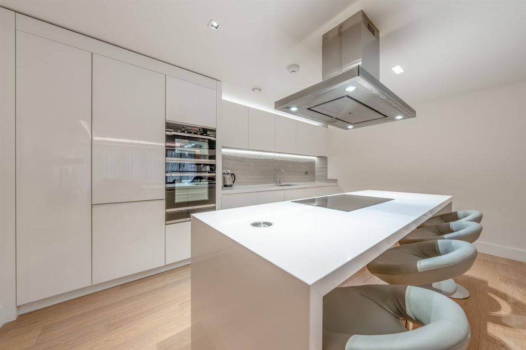 Property photo 3 of 38 Dsc01999-Hdr-Edit.Jpg