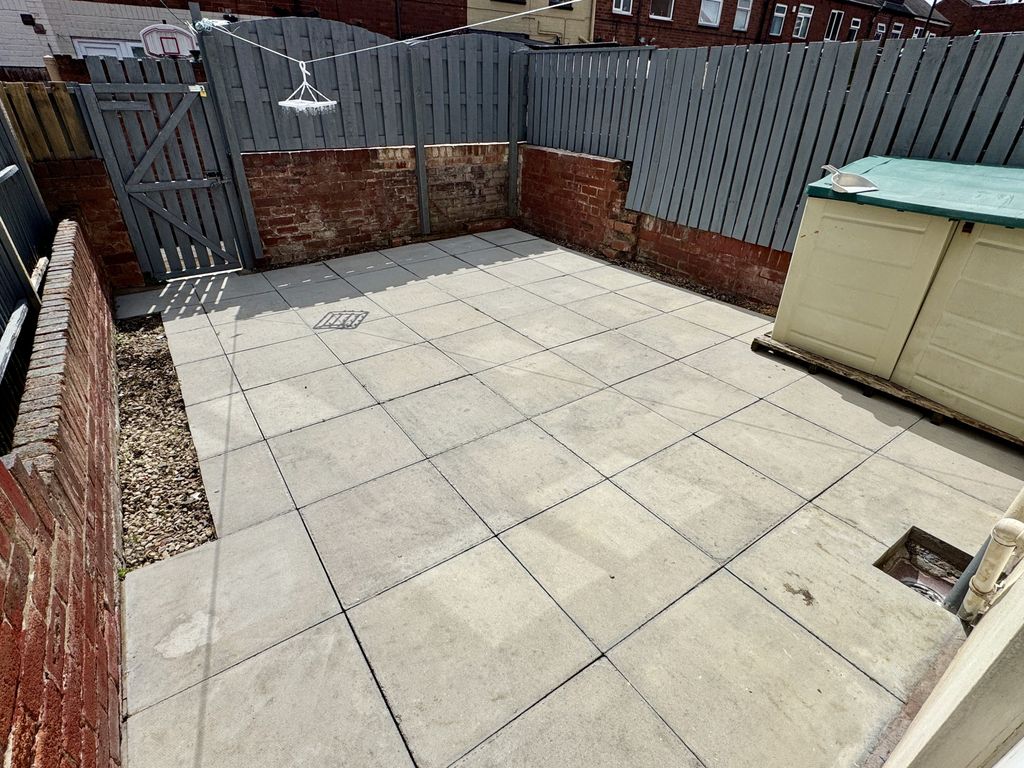 Property photo 3 of 12 Img_2240