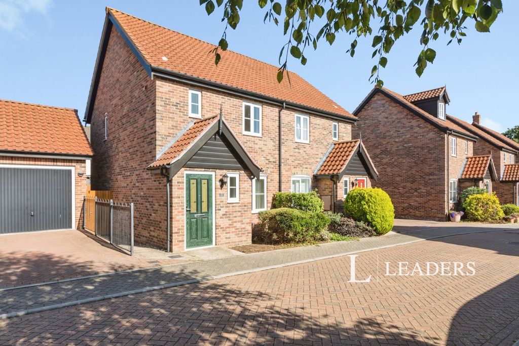 Property photo 3 of 19 Pbox-Img.Jpg