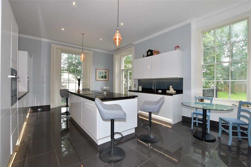 Property photo 2 of 13 Kitchen