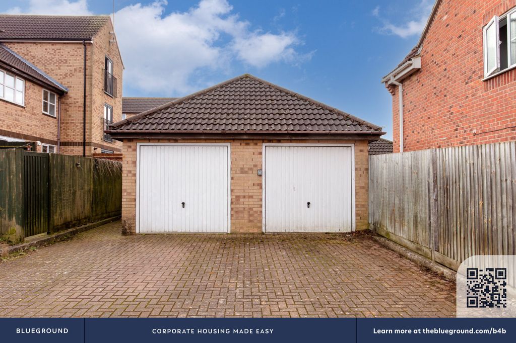 Additional image 20 of 3 bed flat to rentShenley Brook End MK4