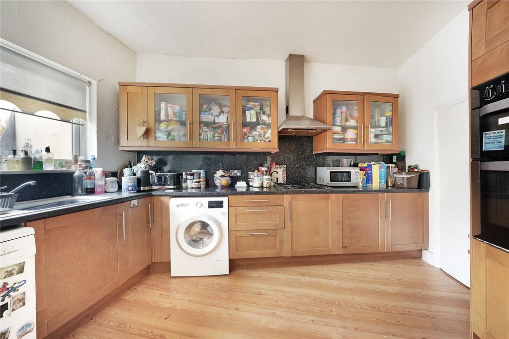 Property photo 2 of 15 Picture No. 05