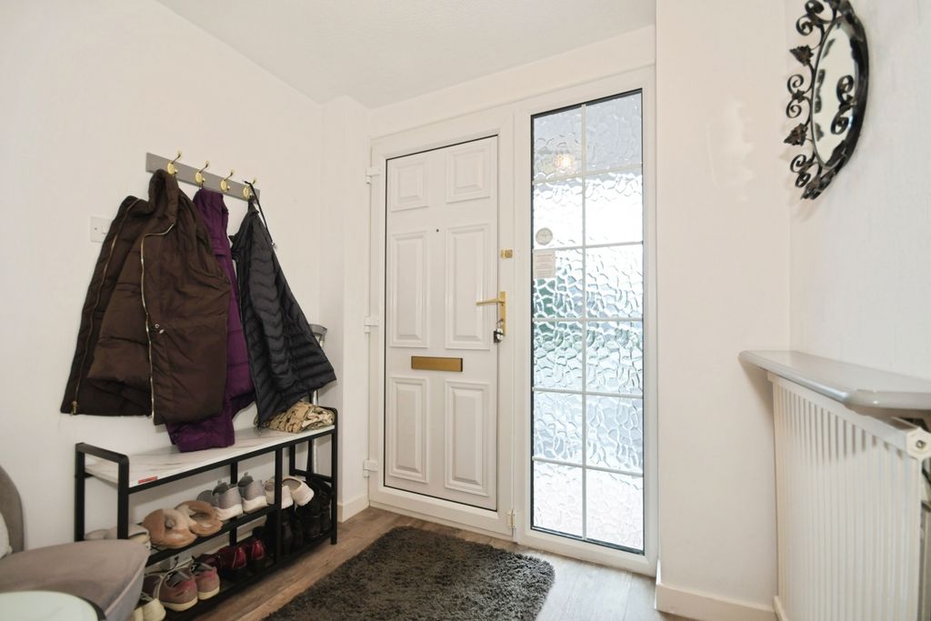 Property photo 2 of 20 Pbox-Img.Jpg