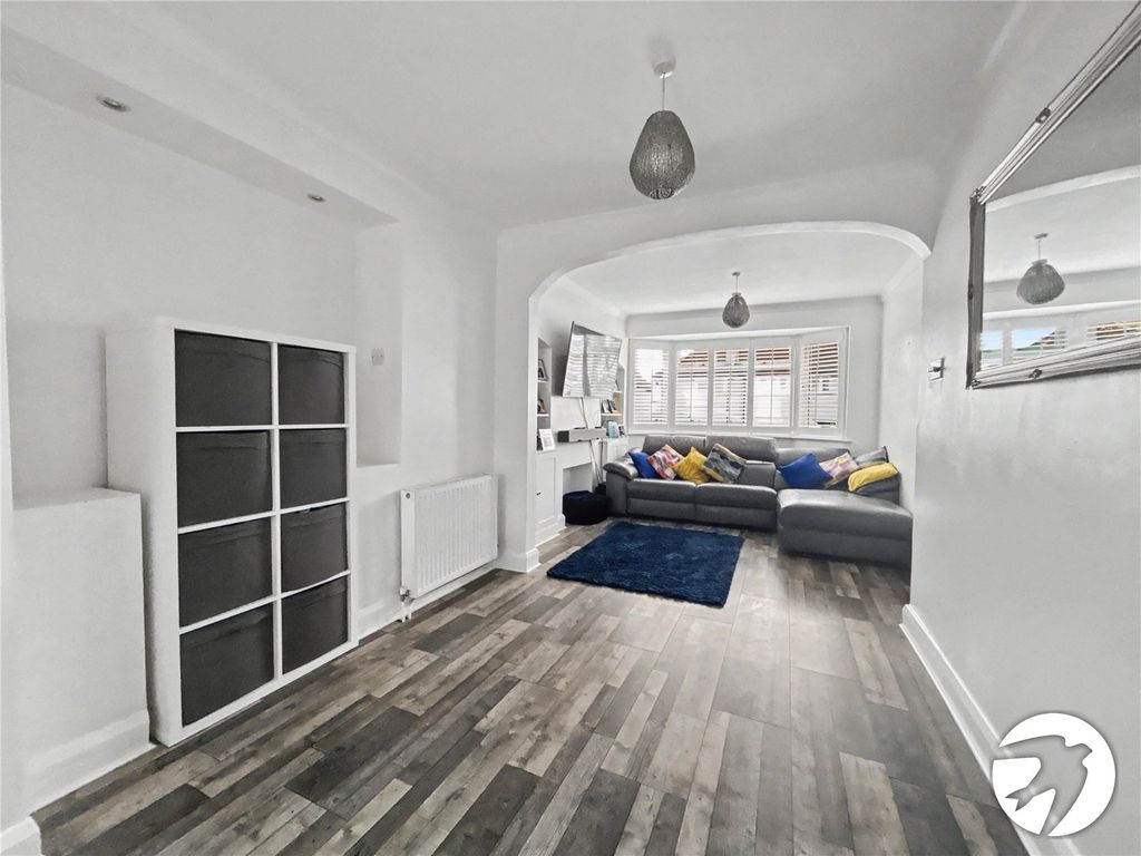 Property photo 3 of 29 Robinson Jackson