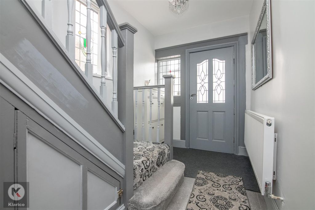 Property photo 2 of 24 Hazelmererd-18.Jpg