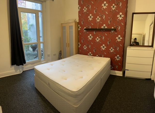 Property photo 3 of 4