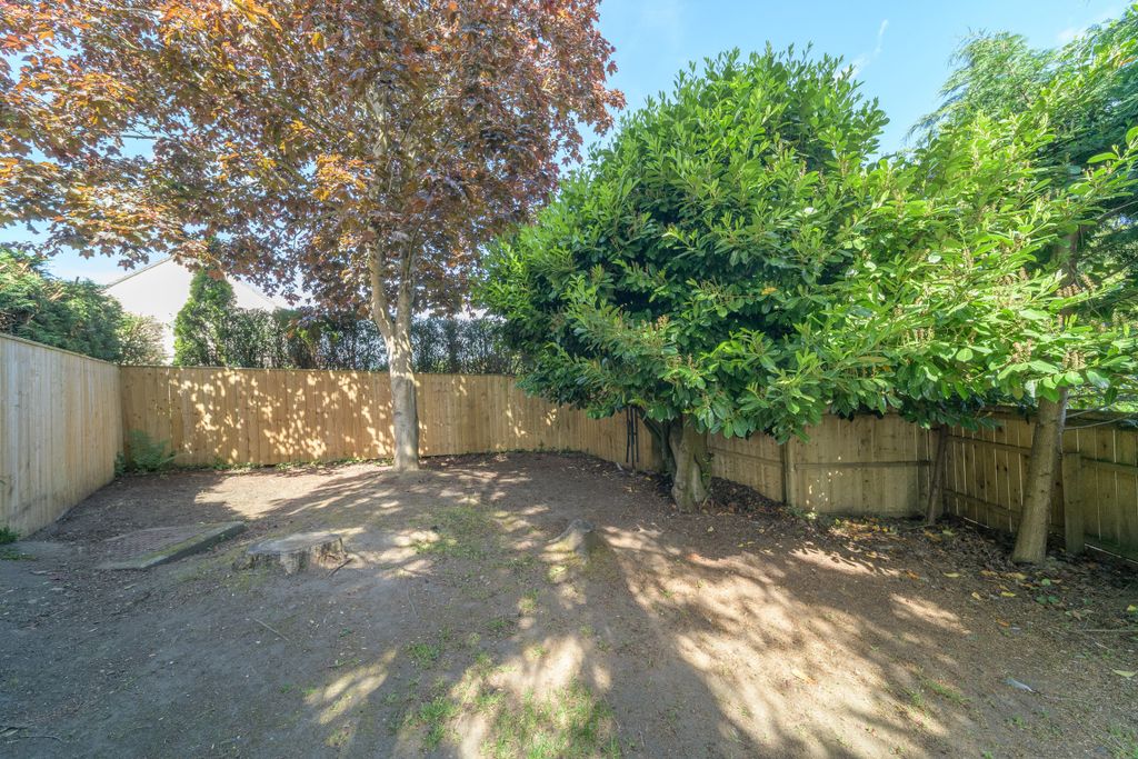 Property photo 3 of 35 External-8