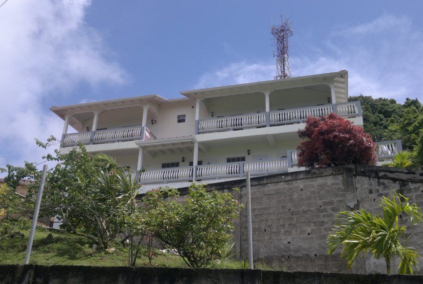 Property photo 1 of 10