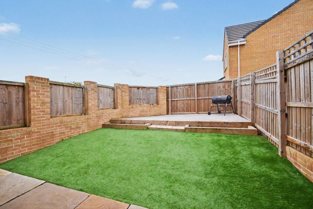 Property photo 2 of 18 Picture No. 16