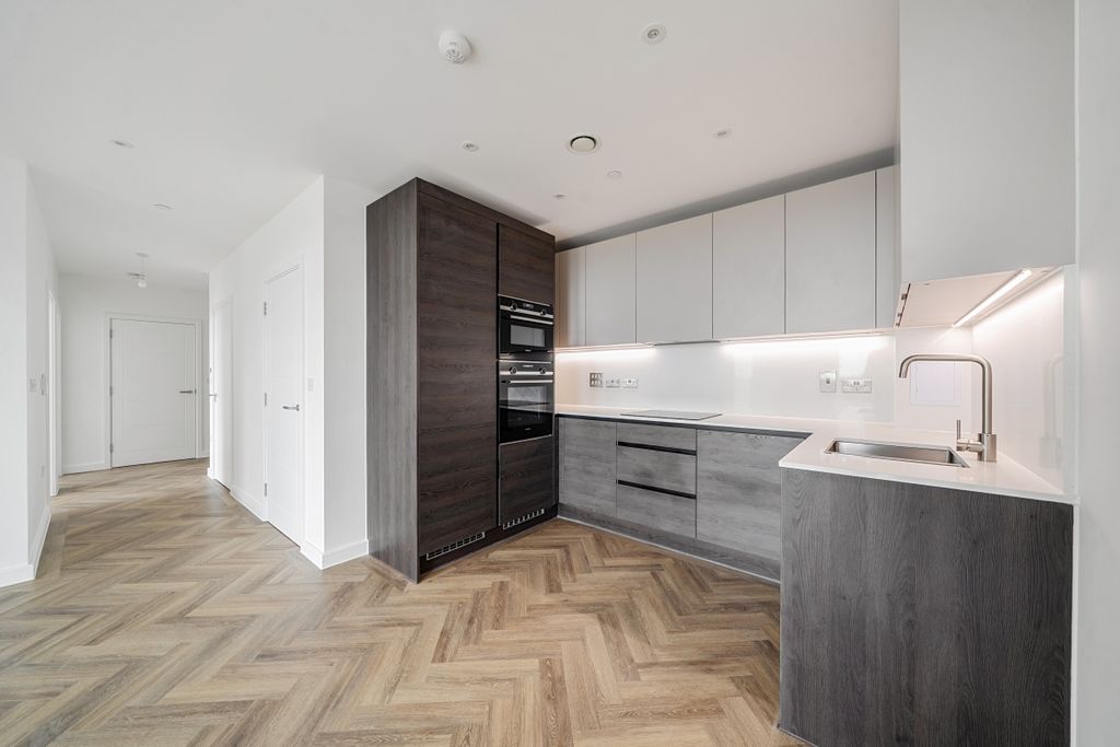 Property photo 1 of 6 1525926 (3)