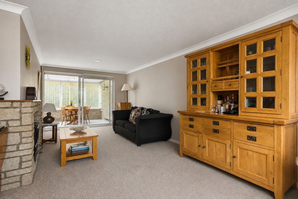 Property photo 3 of 13 6Ecd8Bfe-Aaf2-4D89-A4Db-6B4B352Ea05F