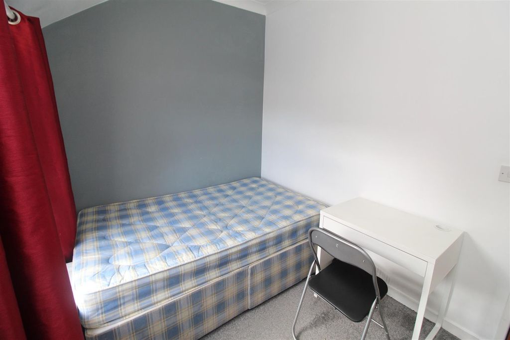 Property photo 3 of 10 Img_0894.Jpg