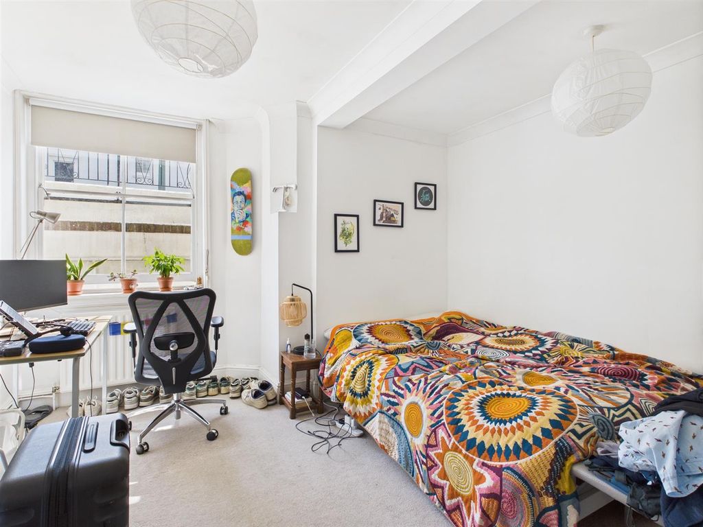 Property photo 3 of 5 Cam04311G0-Pr0046-Still003.Jpg