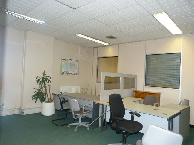 Property photo 3 of 5