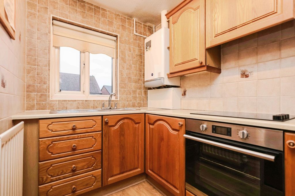 Property photo 3 of 13 Photo