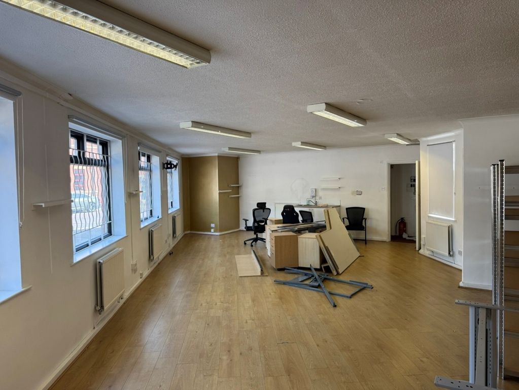 Property photo 2 of 4