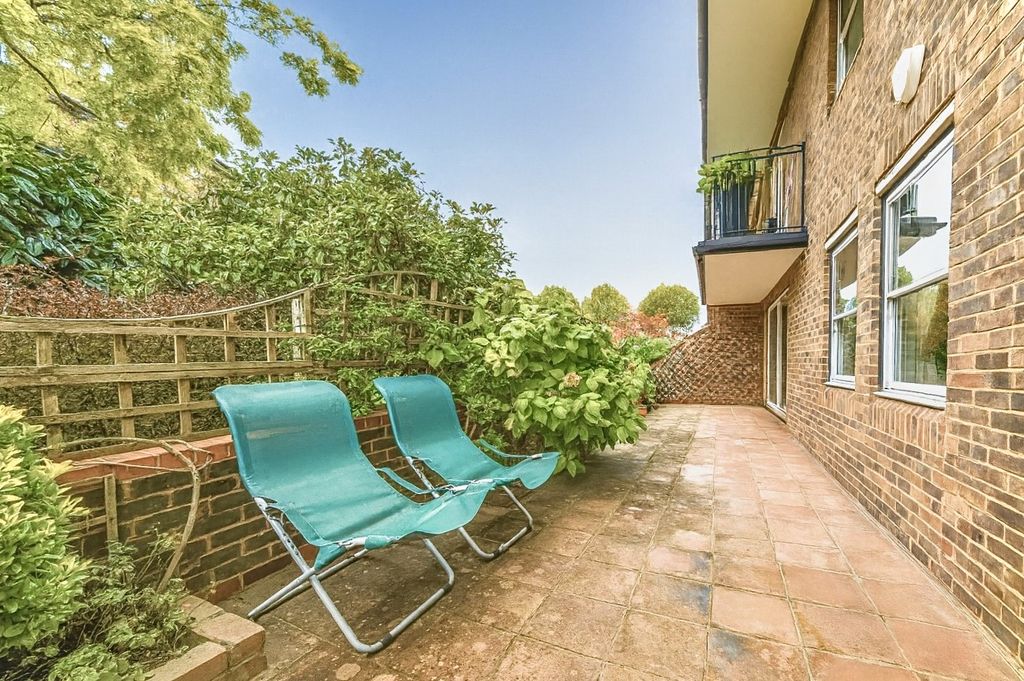 Property photo 3 of 17 Picture No. 34