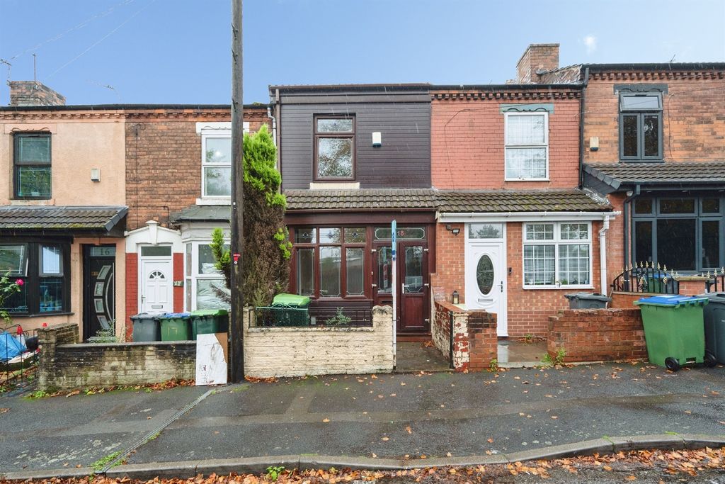 Property photo 2 of 26