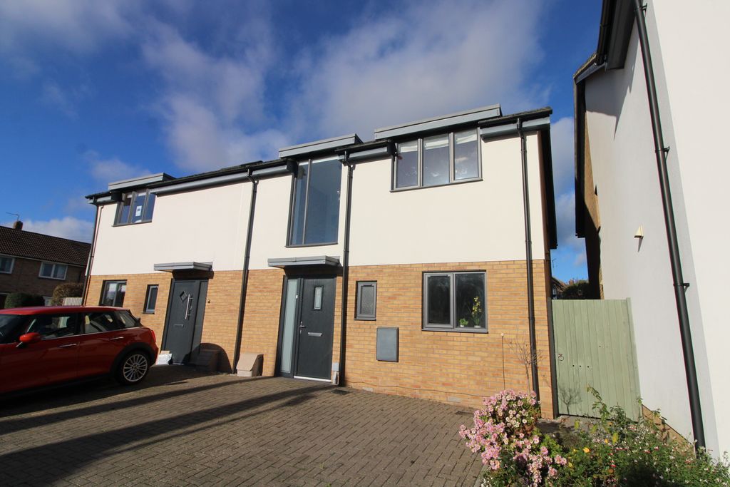 Property photo 1 of 14 Photo #1