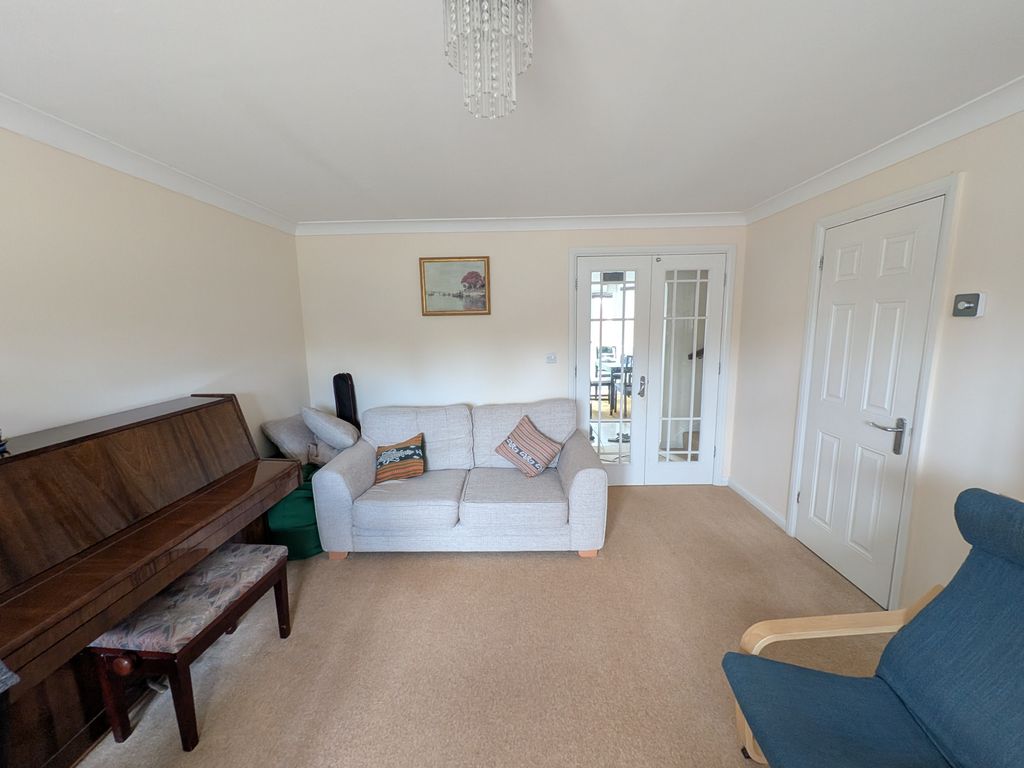 Property photo 1 of 15 Front