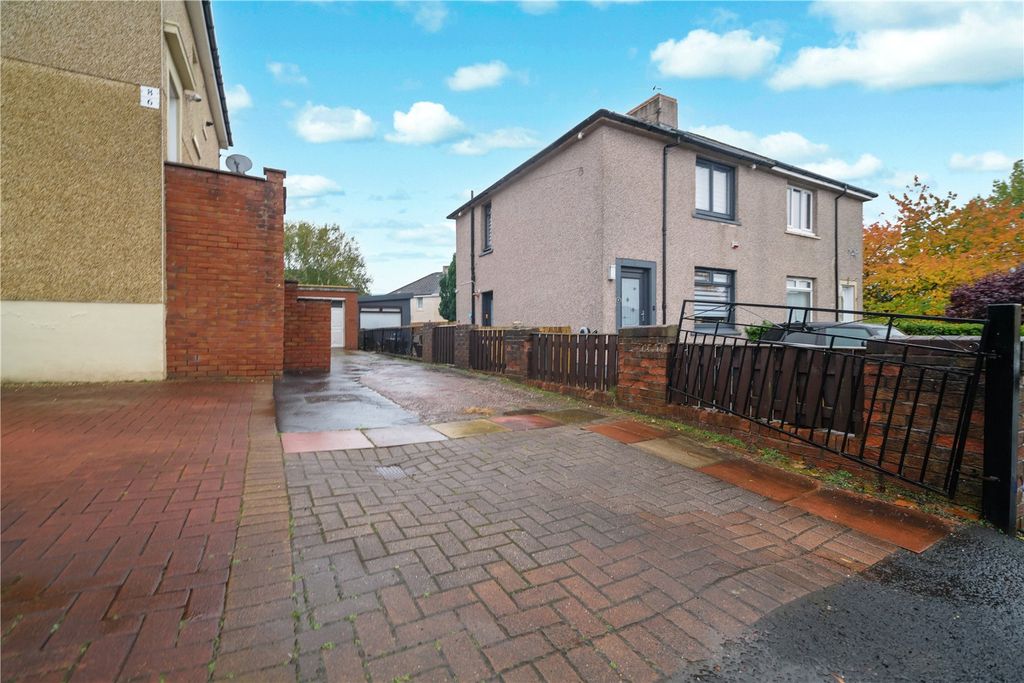 Property photo 2 of 21 Picture No. 20