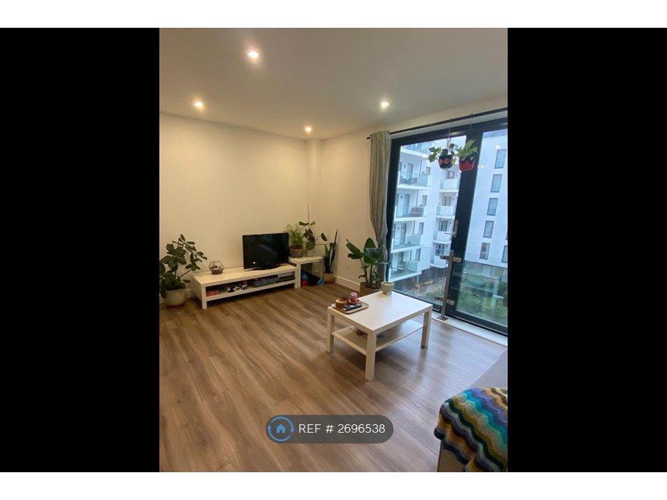 Property photo 3 of 13