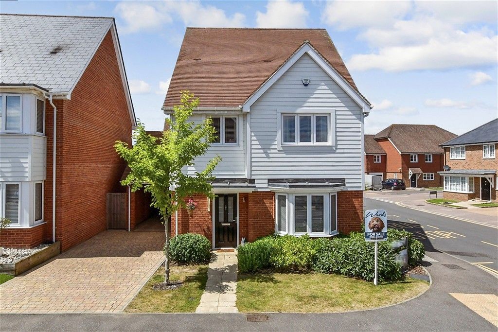 Property photo 3 of 15 External (Web)