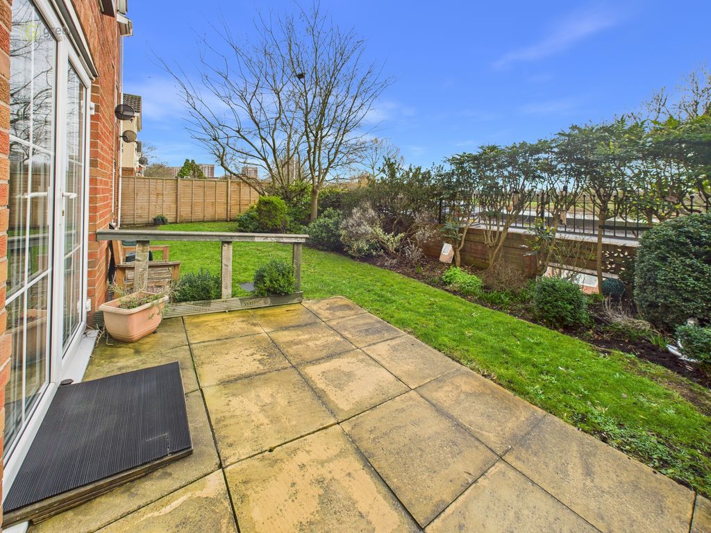 Property photo 3 of 18