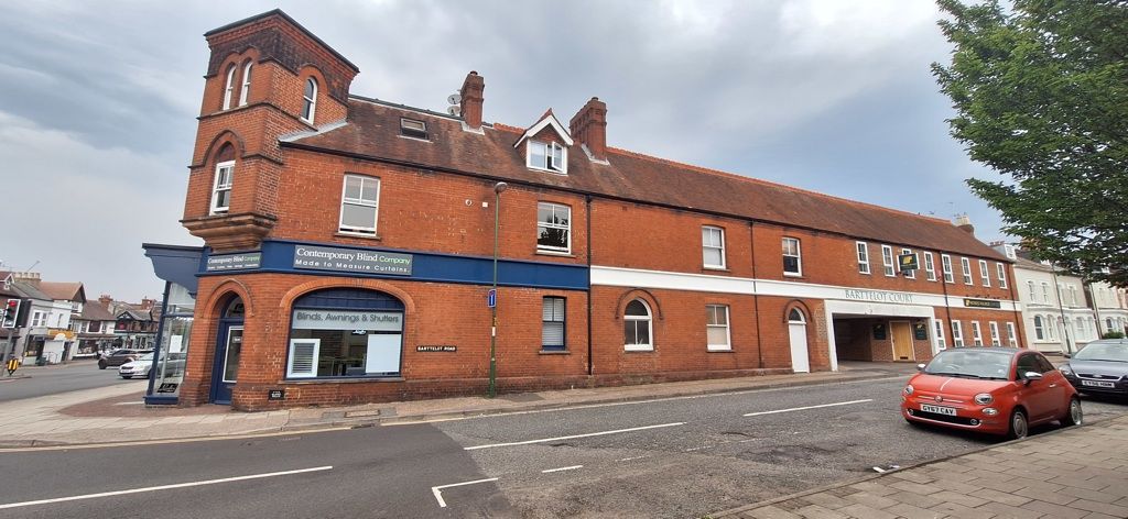 Property photo 2 of 11 Photo 3