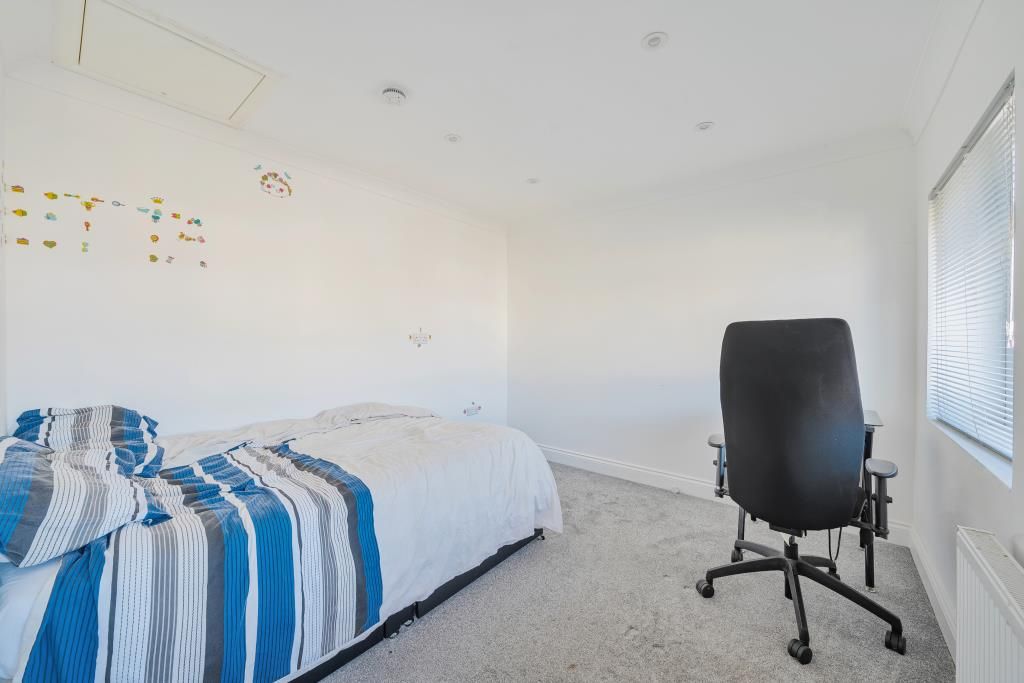 Property photo 3 of 22 Bedroom