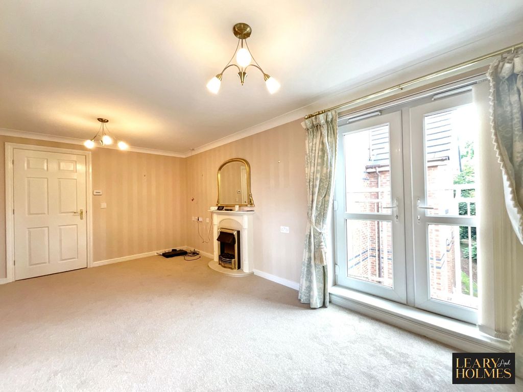 Property photo 2 of 11