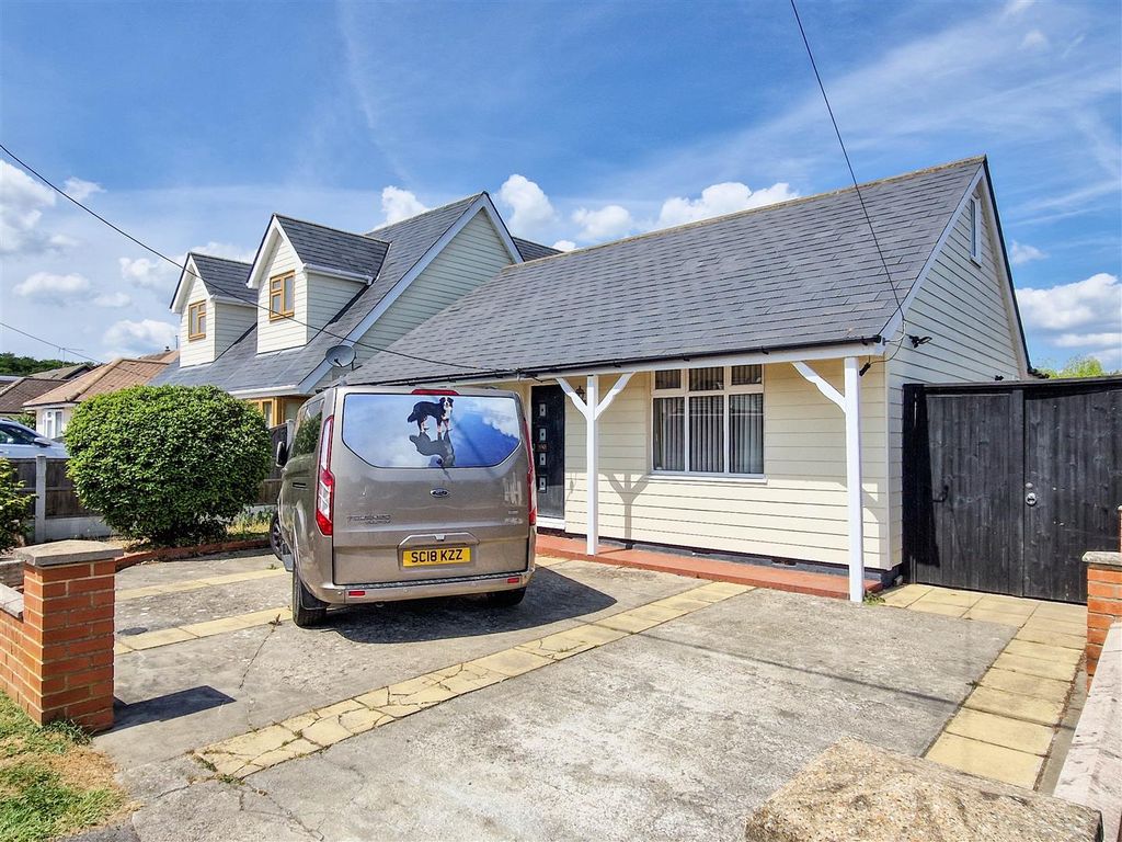 Property photo 1 of 21 Front