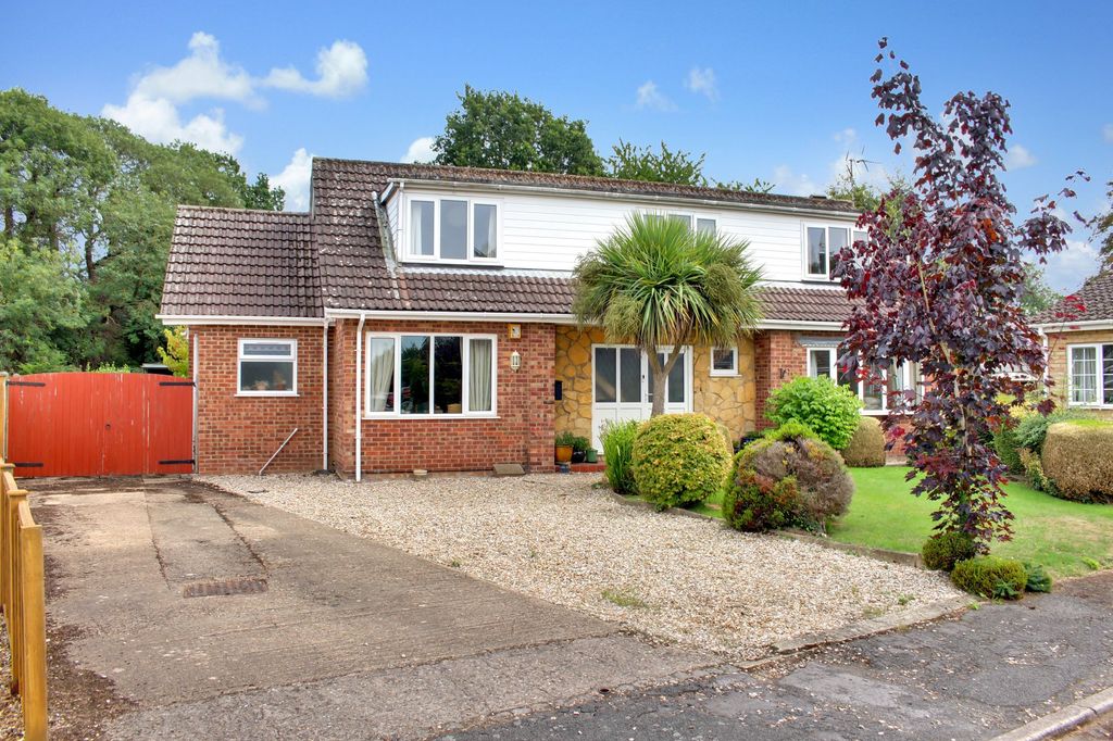 Property photo 1 of 30