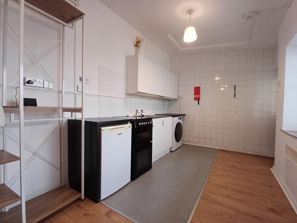 Property photo 2 of 7 20260902 123433
