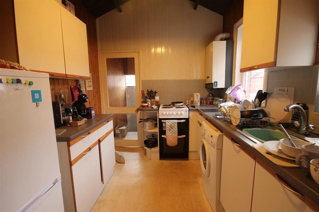 Property photo 2 of 6 9581.Jpg