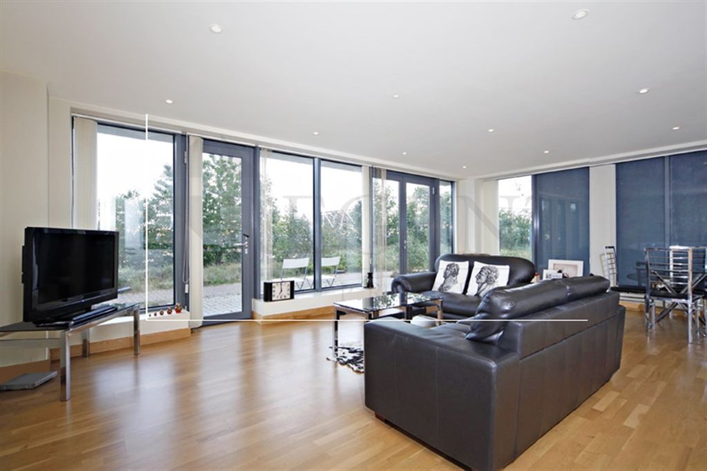 Property photo 1 of 5 Reception