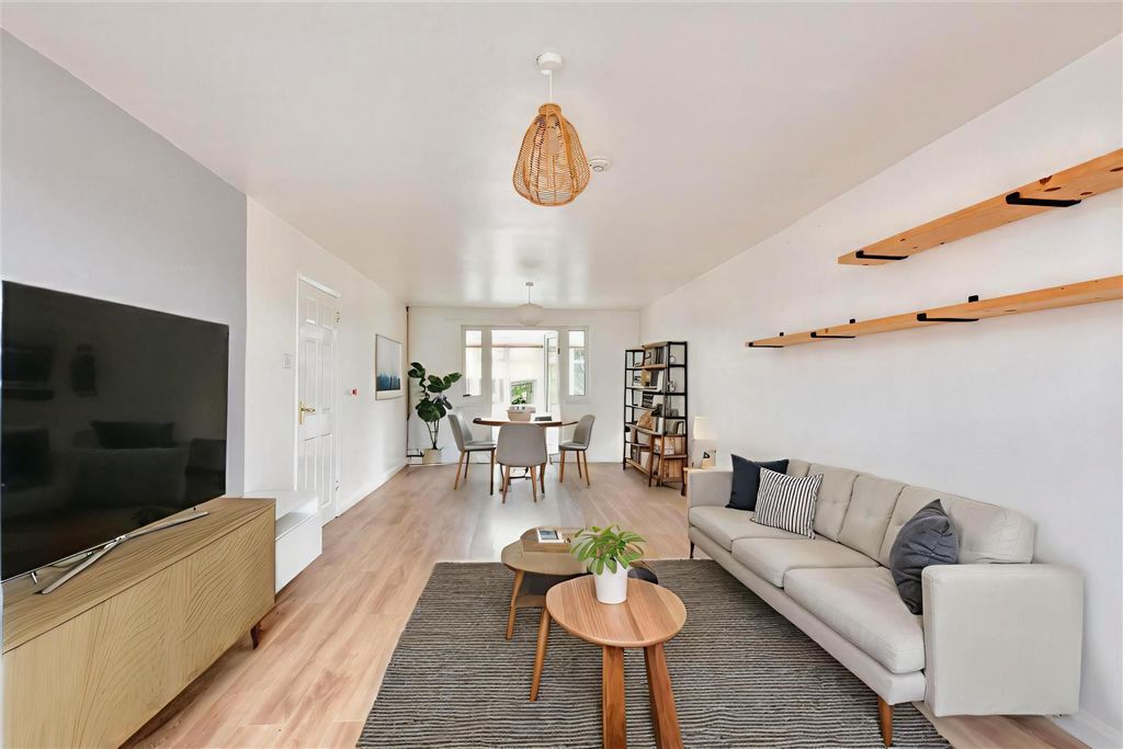 Property photo 2 of 26 Lounge Diner_1 Staged.Jpg