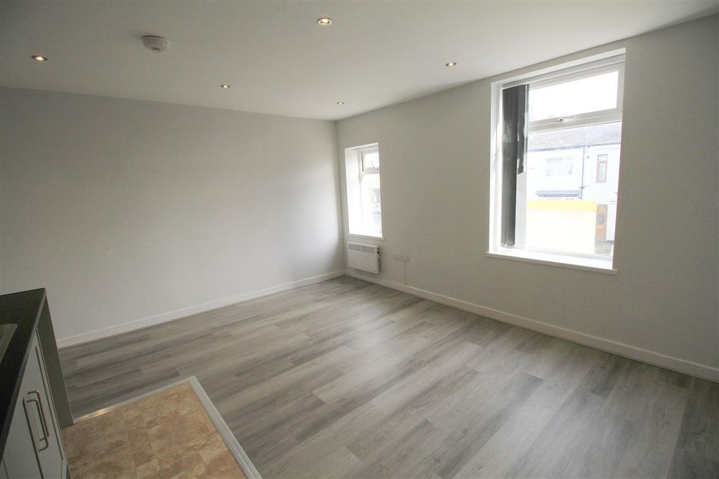 Property photo 1 of 8 Living Space..Jpg