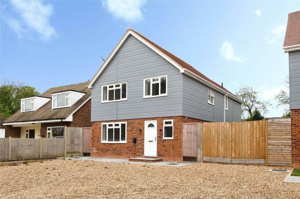 Property photo 1 of 10 External Front