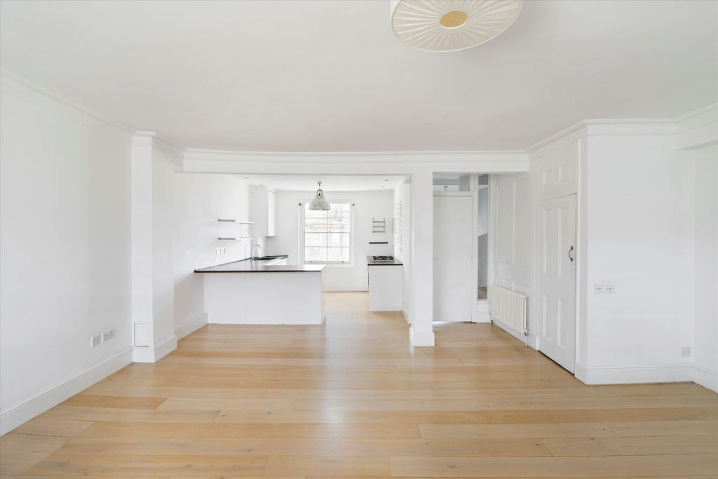 Property photo 1 of 14 Image