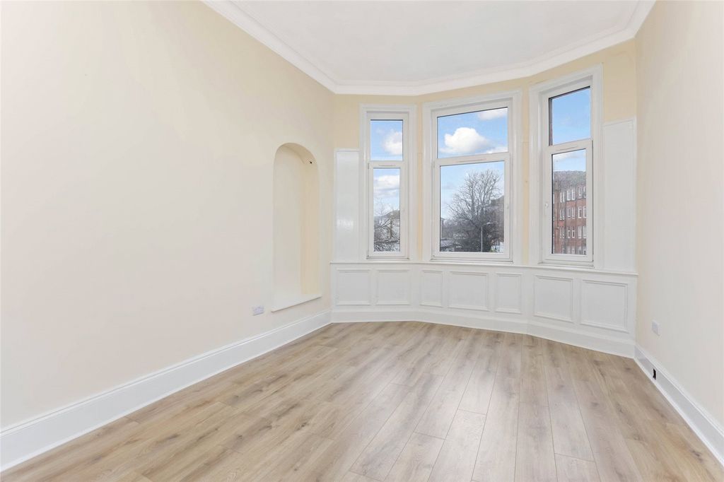 Property photo 2 of 21 Picture No. 06